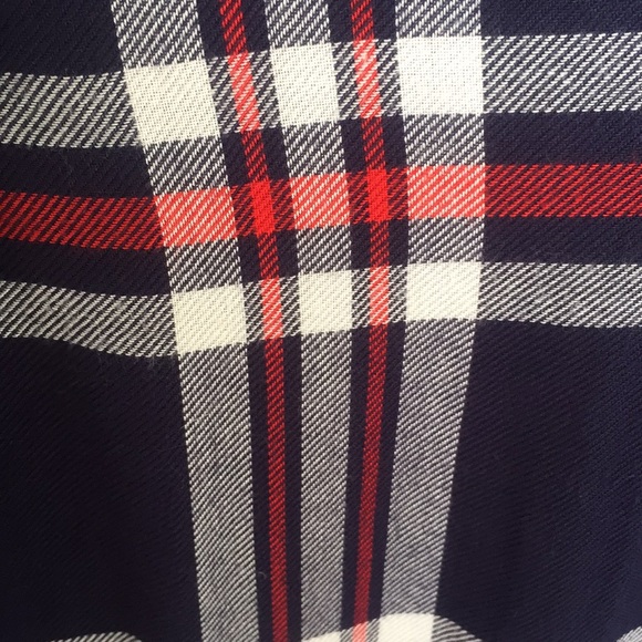 Drapey Plaid Shirt (similar to Rails) - Picture 3 of 3